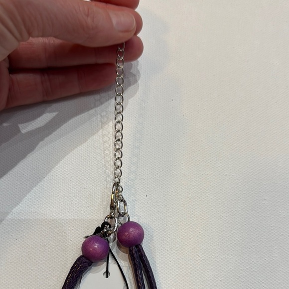 decouture Abstract Multicolor Pendant Statement Necklace - Picture 10 of 10